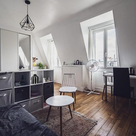 Superb Bright Studio Next To The Seine Apartment Париж Екстериор снимка